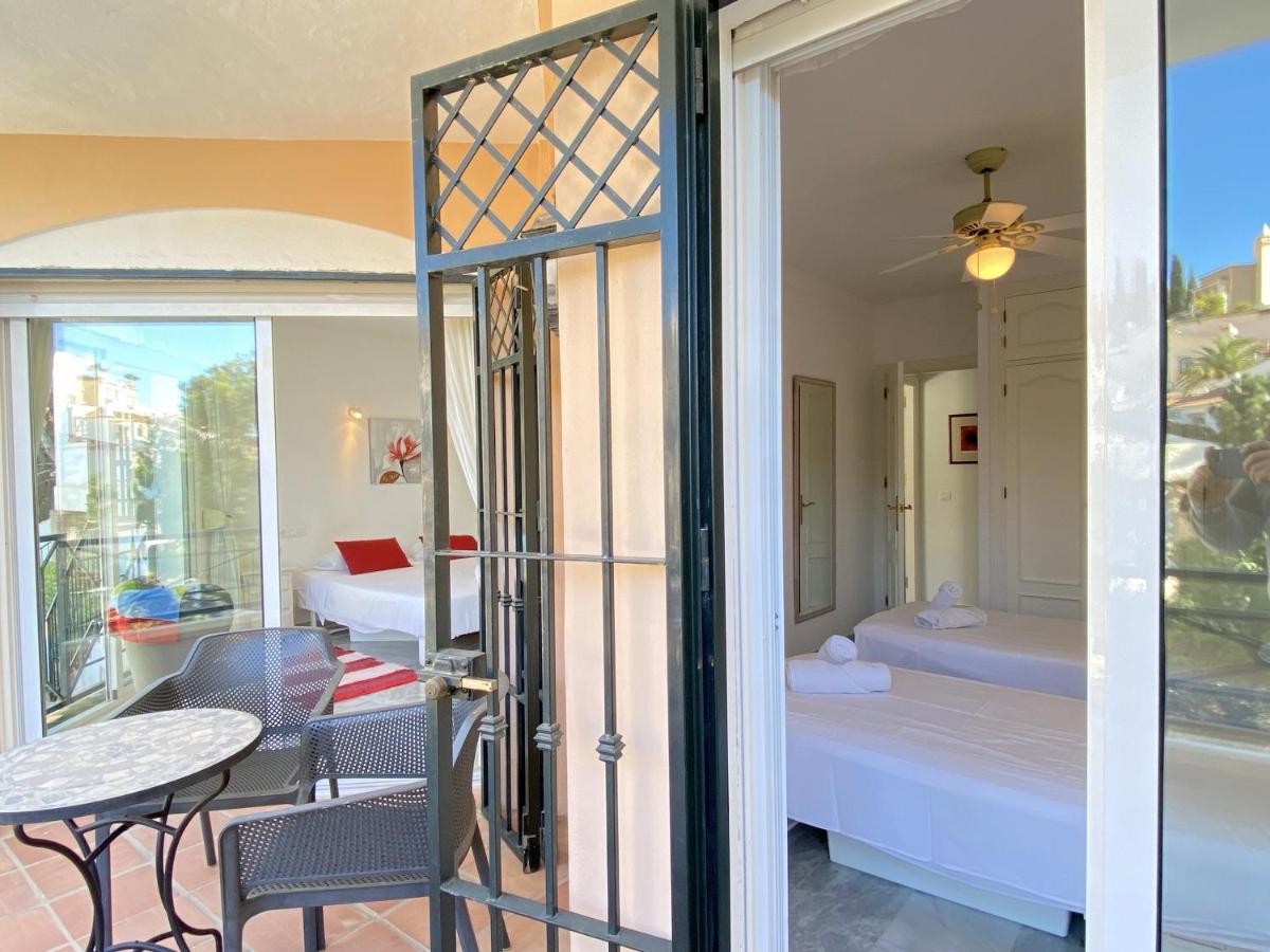 Villa Lucena Private Pool Casasol เนร์คา ภายนอก รูปภาพ