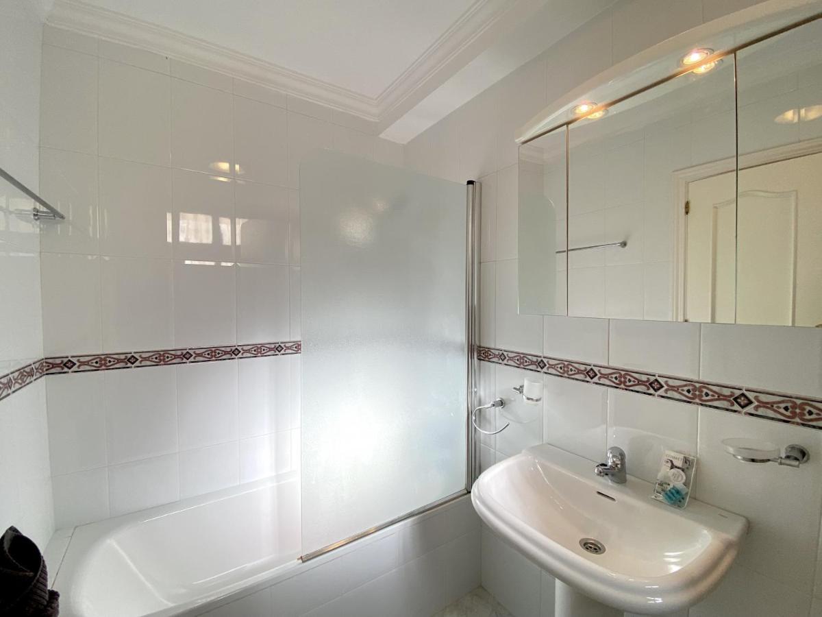 Villa Lucena Private Pool Casasol เนร์คา ภายนอก รูปภาพ